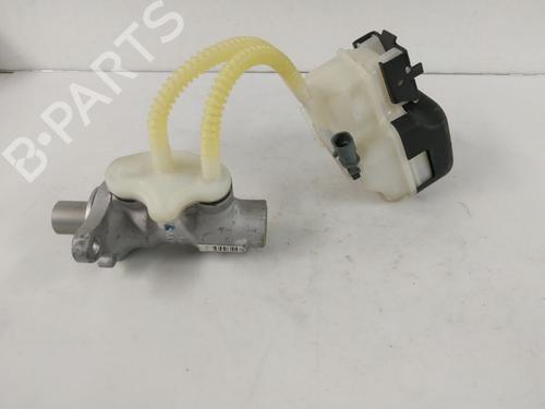 Used Brake master cylinder Brake master cylinder OPEL MERIVA A MPV (X03) 1.4 16V Twinport (E75) (90 hp) 22456910 22456910