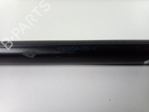 Hood lift support TESLA MODEL S (5YJS) 70 | BP22500419C139 