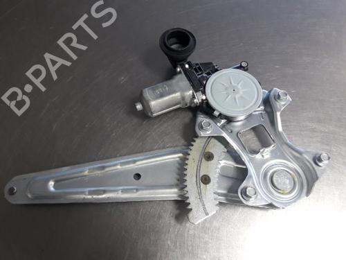 Rudehejsemekanisme Højre bagtil DAIHATSU SIRION (M3_) 1.0 (M300) (70 hp) 22461827
