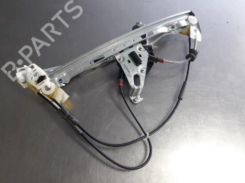 Rudehejsemekanisme Højre foran PEUGEOT 206 Hatchback (2A/C) 1.4 i (75 hp) 22450871