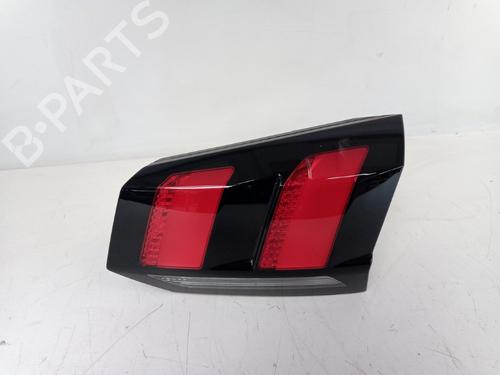 Used Right taillight PEUGEOT 5008 II (MC_, MJ_, MR_, M4_) 1.6 BlueHDi 120 (MCBHZH, MCBHZW) (120 hp) 22493775