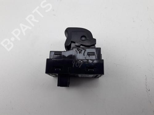 Switch BMW 5 (G30, F90) M 550 d xDrive | BP25148659I30 