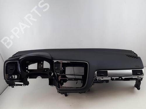 Used Dashboard Dashboard 22512742 22512742