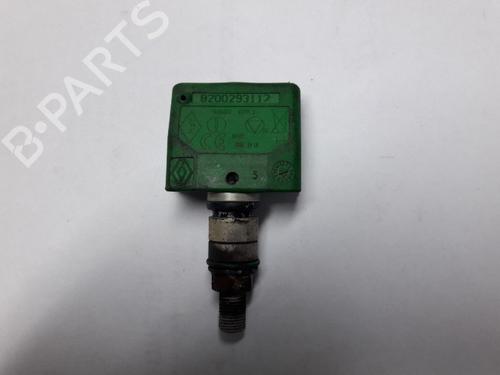 Used Electronic sensor RENAULT ESPACE IV (JK0/1_) 2.2 dCi (JK0H) (150 hp) 22471055