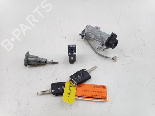 Autre VW GOLF VII (5G1, BQ1, BE1, BE2) 1.4 TSI (122 hp) 29438346