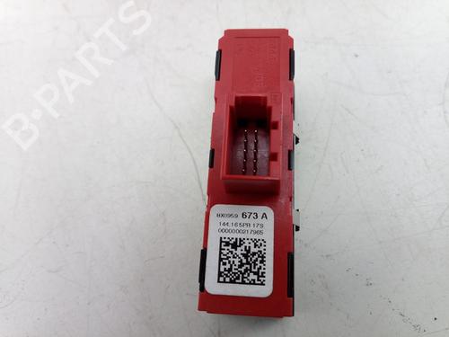 Switch AUDI A1 Sportback (8XA, 8XF) 1.0 TFSI | BP33851533I30 - Image 2