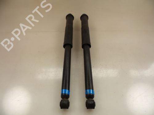 Used Right front shock absorber TOYOTA YARIS (_P13_) 1.0 (KSP130_, KSP130) (69 hp) 22474340