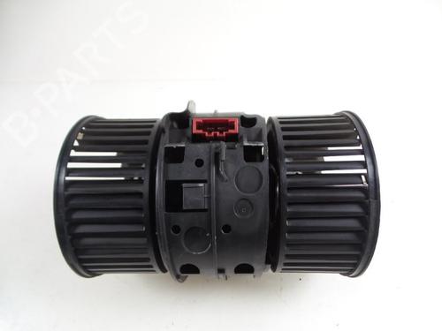 Used Heater blower motor RENAULT GRAND SCÉNIC III (JZ0/1_) 1.5 dCi (JZ09, JZ0D, JZ10, JZ14, JZ1G, JZ29, JZ2C) (110 hp) 22475906
