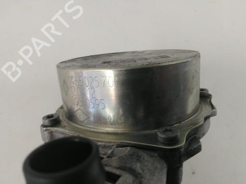 Vacuum pump OPEL VIVARO A Van (X83) 2.0 CDTI (F7) | BP22479217M80 