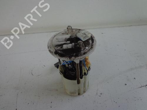 Used Fuel pump MERCEDES-BENZ VITO / MIXTO Van (W639) 115 CDI (639.601, 639.603, 639.605) (150 hp) 22470408