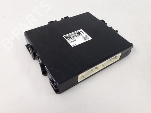 Elektronisk modul TOYOTA VERSO (_R2_) 2.0 D-4D (AUR20_, AUR20R) (126 hp) 22475651