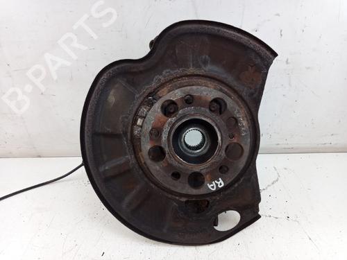 Used Right rear steering knuckle Right rear steering knuckle MERCEDES-BENZ S-CLASS (W221, V221) S 350 (221.056, 221.156) (272 hp) 36240241 36240241