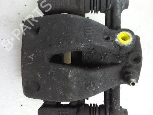 Venstre bremsecaliper bak TOYOTA COROLLA Verso (ZER_, ZZE12_, R1_) 2.2 D-4D (AUR10_, AUR10R) (136 hp) 22490309