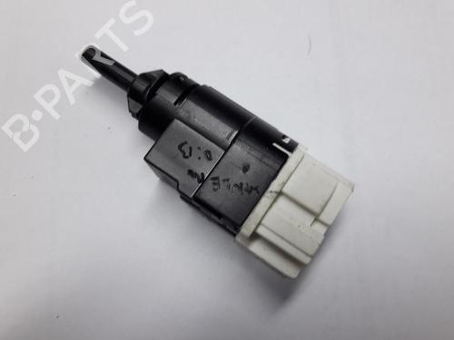 Used Switch DACIA SANDERO II TCe 90 (B8M1, B8MA, B8AC) (90 hp) 22500795