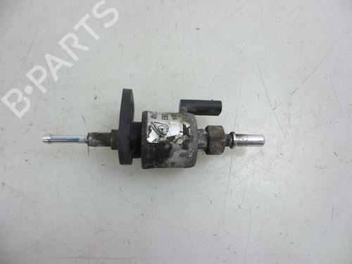 Used Fuel pump AUDI A8 D4 (4H2, 4H8, 4HC, 4HL) 4.2 TDI quattro (351 hp) 22491220