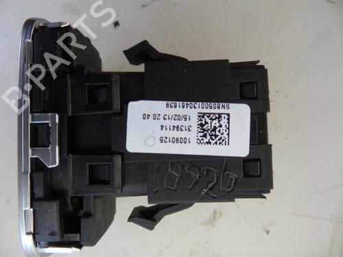 Switch VOLVO V40 Hatchback (525) D2 | BP22489594I30 