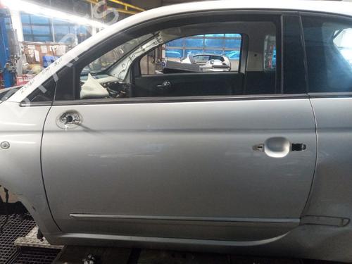 Used Left front door FIAT 500 (312_) 1.2 (312AXA1A) (69 hp) 31118093