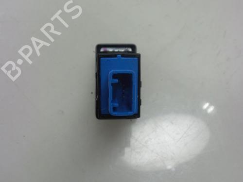 Bouton de warning MITSUBISHI MIRAGE / SPACE STAR VI Hatchback (A0_A) 1.0 (A05A) | BP22483329I22 