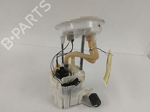 Used Fuel pump BMW 3 Touring (F31) 320 d (184 hp) 22498289
