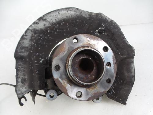 Used Right front steering knuckle BMW 5 Touring (E61) 520 d (150 hp) 22476289