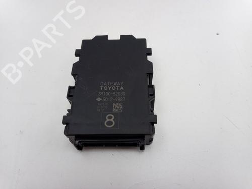 Used Electronic module TOYOTA YARIS (_P13_) 1.5 Hybrid (NHP130_) (101 hp) 22493596