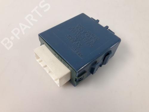 Used Control unit Control unit TOYOTA YARIS (_P1_) 1.3 (SCP12_, SCP13_, SCP12R, SCP13R) (87 hp) 22509199 22509199
