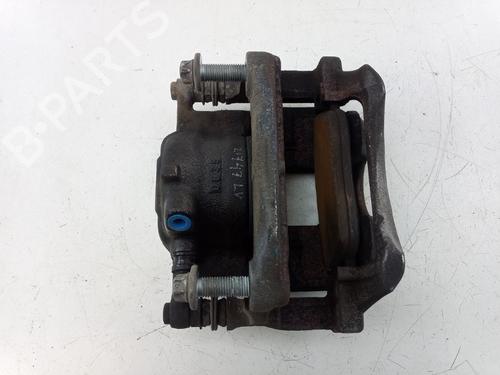 Pinça travão frente esquerda MERCEDES-BENZ B-CLASS Sports Tourer (W246, W242) Electric Drive / B 250 e (242.890) | BP24408413M105