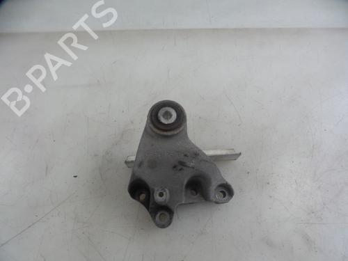 Used Engine mount MERCEDES-BENZ A-CLASS (W176) A 180 (176.042) (122 hp) 22491926