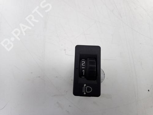 Used Switch PEUGEOT 3008 I MPV (0U_) 2.0 HDi 150 / BlueHDi 150 (150 hp) 22494374