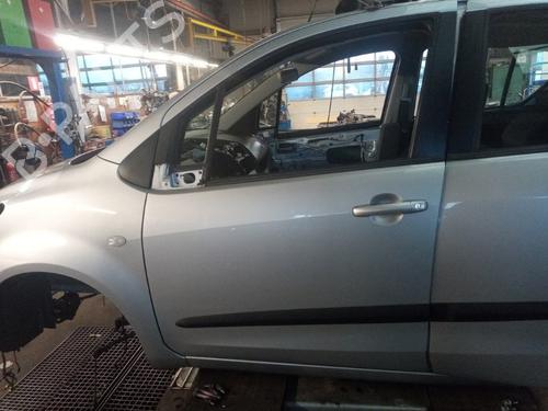 Used Left front door OPEL AGILA B (H08) 1.2 (F68) (94 hp) 31259500