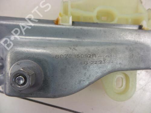 Rudehejsemekanisme ventre foran RENAULT TWINGO III (BCM_, BCA_) 1.0 SCe 70 | BP22484093C22 