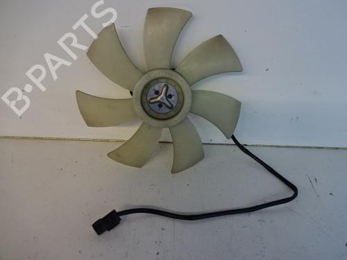 Modulo elettronico TOYOTA RAV 4 II (_A2_) 2.0 4WD (ACA21, ACA20) (150 hp) 22471492