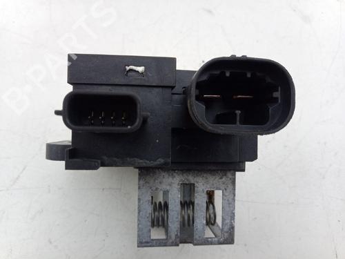 Electronic module RENAULT TWINGO III (BCM_, BCA_) 1.0 SCe 75 | BP32330213M83 - Image 3