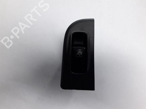 Used Switch HYUNDAI TRAJET (FO) 2.0 (136 hp) 22504708