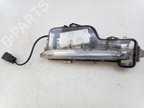 Used Left daytime light Left daytime light 37724580 37724580
