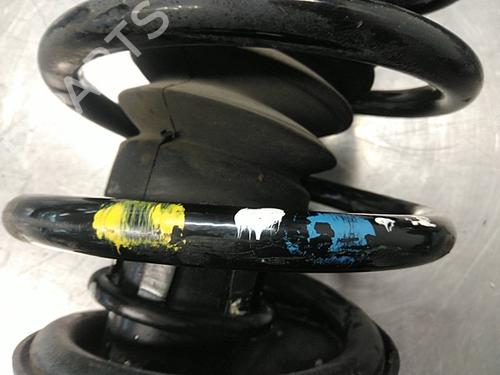 Right front shock absorber LAND ROVER FREELANDER I (L314) 2.0 Td4 4x4 | BP22457326M17 
