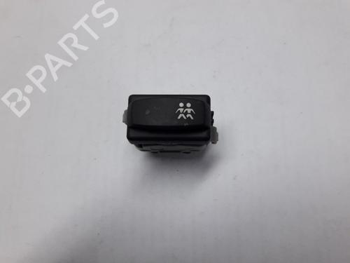 Used Switch RENAULT MEGANE II Estate (KM0/1_) 1.5 dCi (KM16, KM1E) (106 hp) 22500338