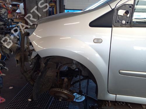 Used Left front fenders Left front fenders 36956904 36956904