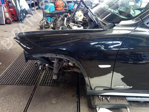 Guarda-lamas esquerdo Guarda-lamas esquerdo BMW X1 (E84) sDrive 18 d (136 hp) 33740608 33740608