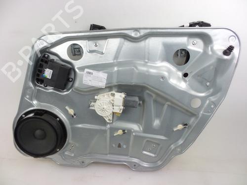 Rudehejsemekanisme Højre foran MERCEDES-BENZ M-CLASS (W164) ML 320 CDI 4-matic (164.122) (224 hp) 22486460