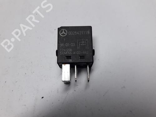 Sensor electrónico MERCEDES-BENZ C-CLASS (W202) C 180 (202.018) (122 hp) 22499166