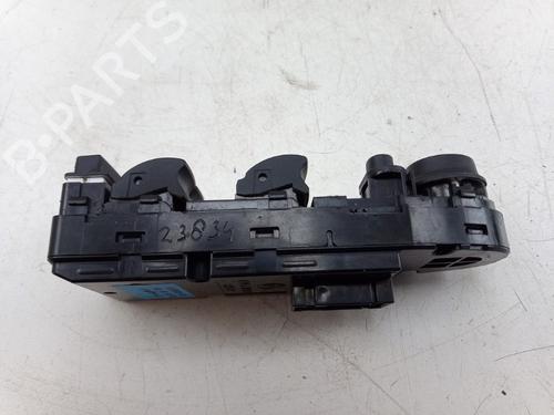 Switch BMW 3 Touring (E91) 325 i | BP38462369I30 - Image 2