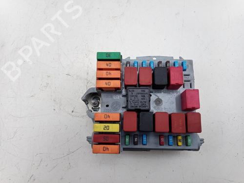 Sikringsdåse FIAT DUCATO Platform/Chassis (250_) 130 Multijet 2,3 D (131 hp) 31298242