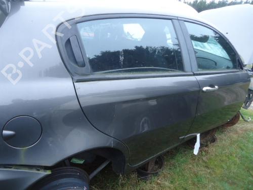 Used Right rear door ALFA ROMEO 147 (937_) 1.9 JTD (937.AXD1A, 937.BXD1A, 937.AXV1A, 937.BXB1A,... (115 hp) 30837531