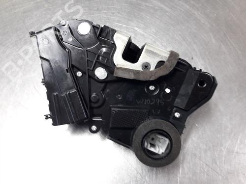 Used Front left lock TOYOTA YARIS (_P9_) 1.0 VVT-i (KSP90_, KSP90R) (69 hp) 22457667