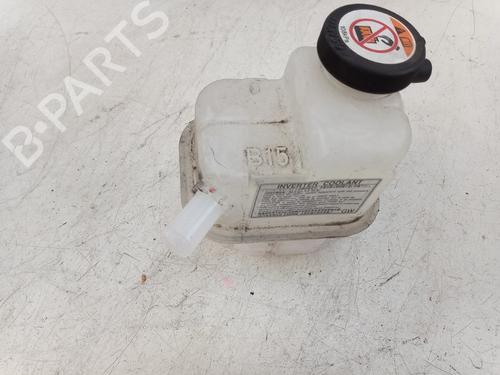 Ekpansionstank Ekpansionstank TOYOTA YARIS (_P21_, _PA1_, _PH1_) 1.5 Hybrid (MXPH10, MXPH11) (116 hp) 36651271 36651271