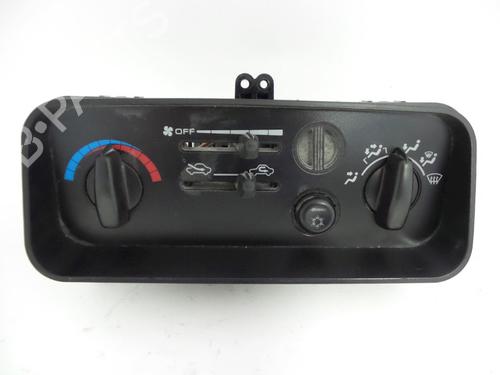 Used Climate control MITSUBISHI L400 Van (PD_W, PC_W, PB_V, PA_W, PA_V) 2500 TD (PD5W, PD5V, PA5W, PA5V) (87 hp) 22453215
