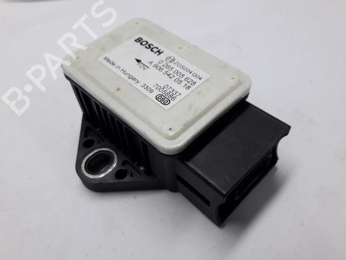 Used Electronic sensor MERCEDES-BENZ SPRINTER 5-t Platform/Chassis (B906) 515 CDI (906.153, 906.155, 906.253, 906.255) (150 hp) 22499385