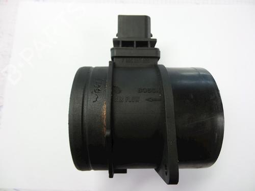Used Mass air flow sensor MERCEDES-BENZ SPRINTER 3,5-t Van (B906) 313 CDI (906.631, 906.633, 906.635, 906.637) (129 hp) 22465451