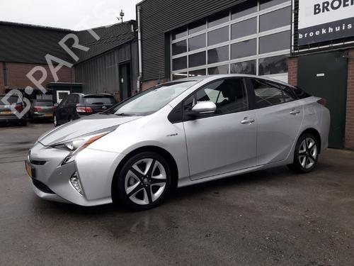 Used Left sideskirt TOYOTA PRIUS (_W5_) 1.8 Hybrid (ZVW50, ZVW50_, ZVW51_, ZVW50R, ZVW51) (122 hp) 29009140